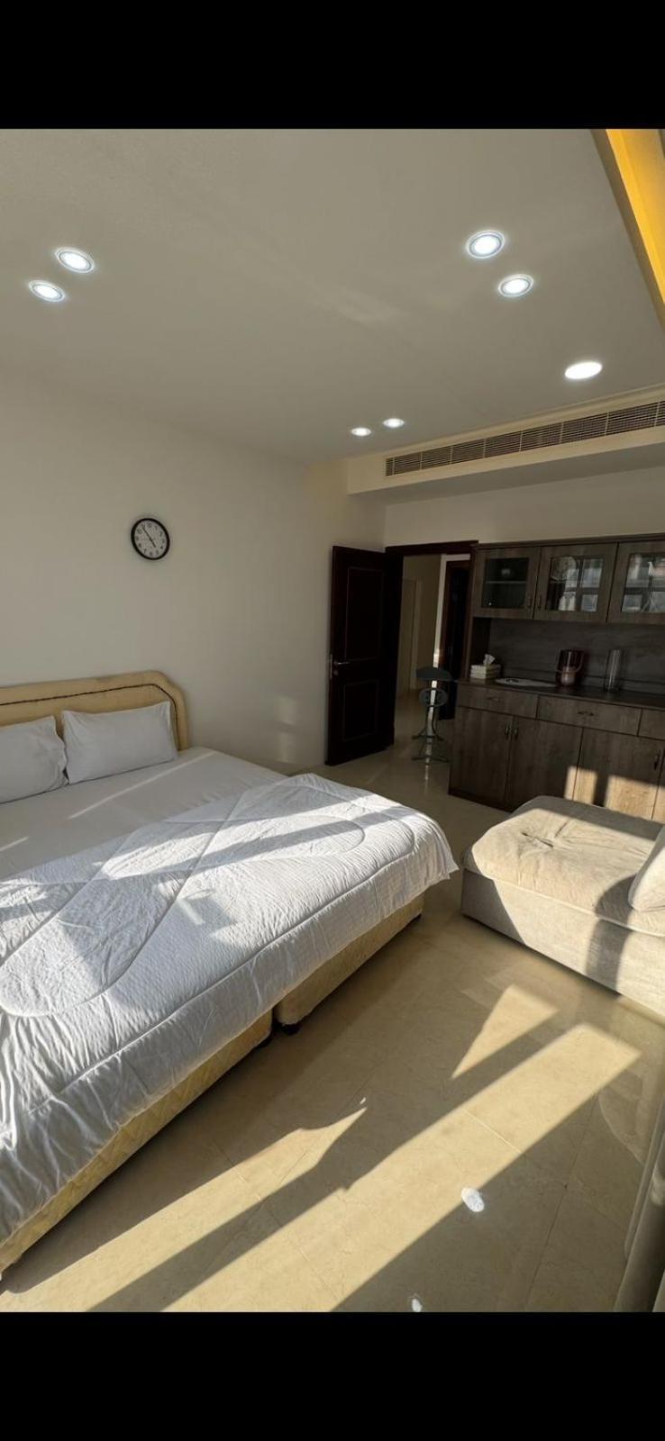 Dahariz Beach Apartment Salalah Bagian luar foto